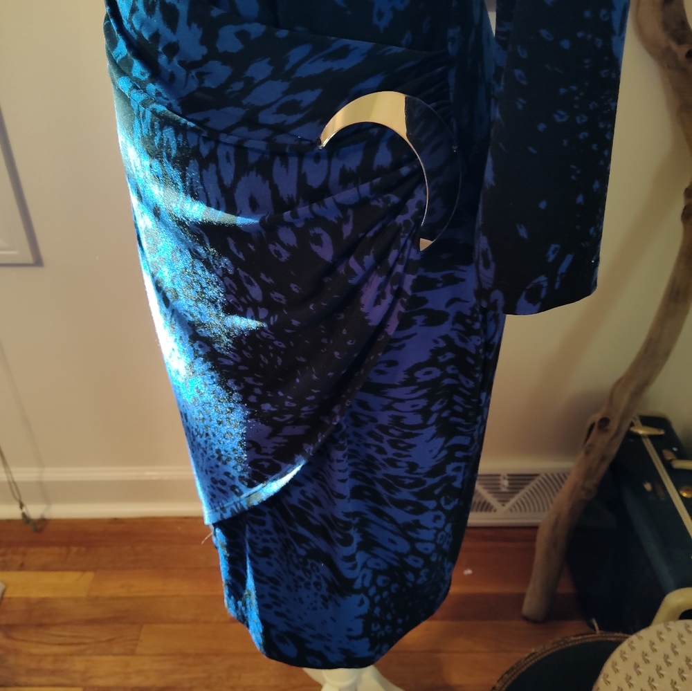 Cache Bodycon Longsleeve Dress - Picture 4 of 4